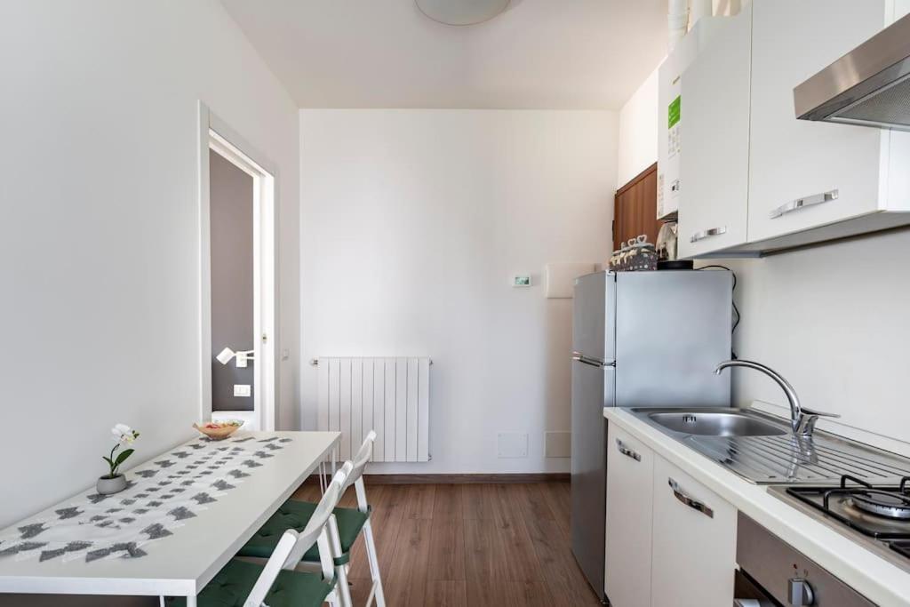 Clelia'S Apartment Комо Екстер'єр фото