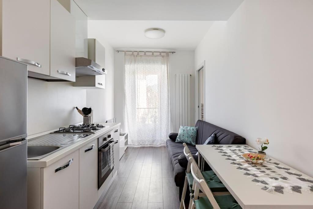 Clelia'S Apartment Комо Екстер'єр фото